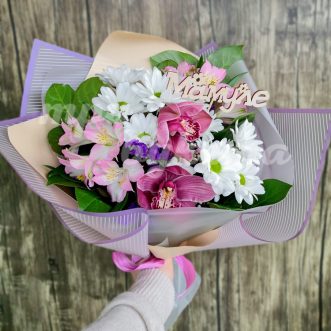 Орхидеи и хризантемы для мамы