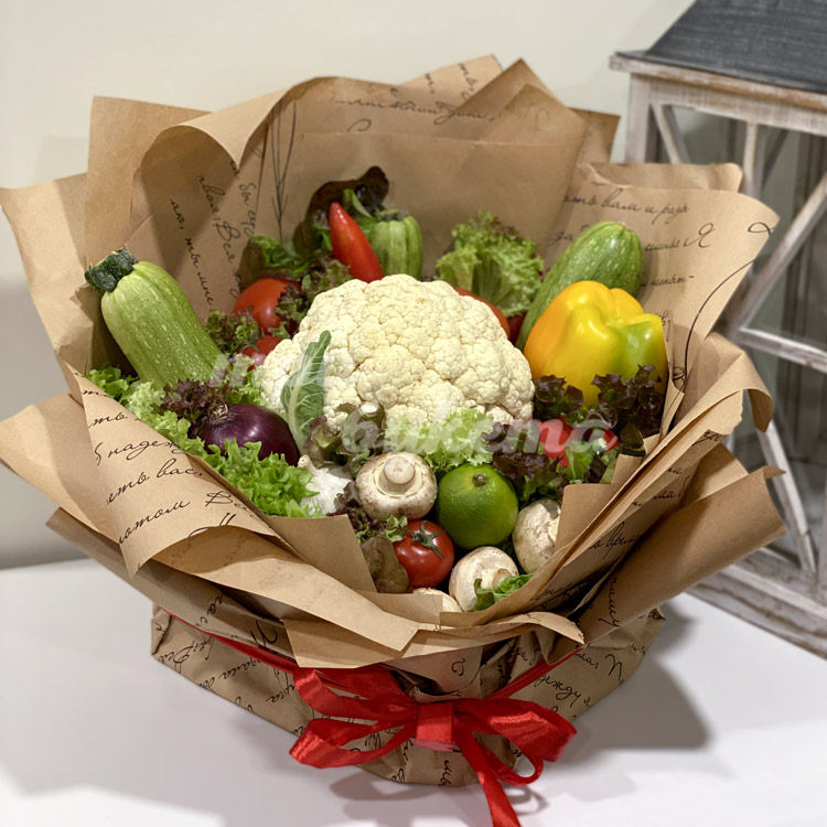 Овощной букет с цветной капустой