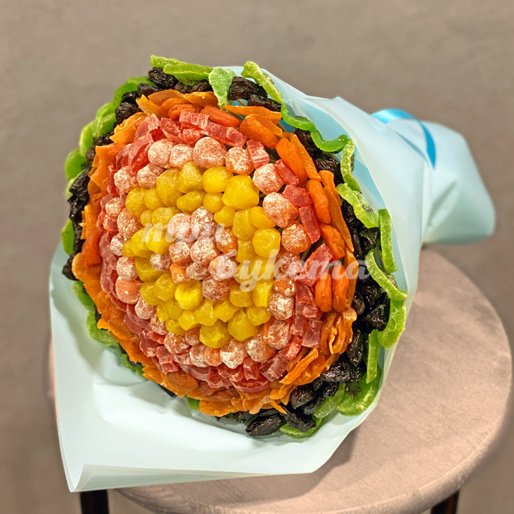 Букет из цукатов и чернослива