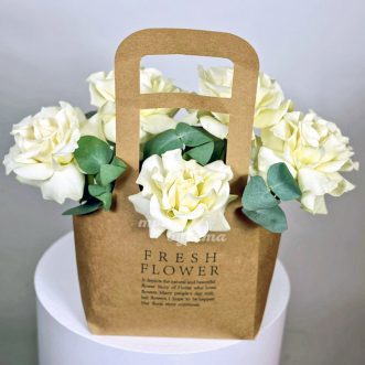 Сумка французских роз сорта Мондиаль